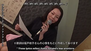 Grown-up Japanese wife sings naughty karaoke and has sex